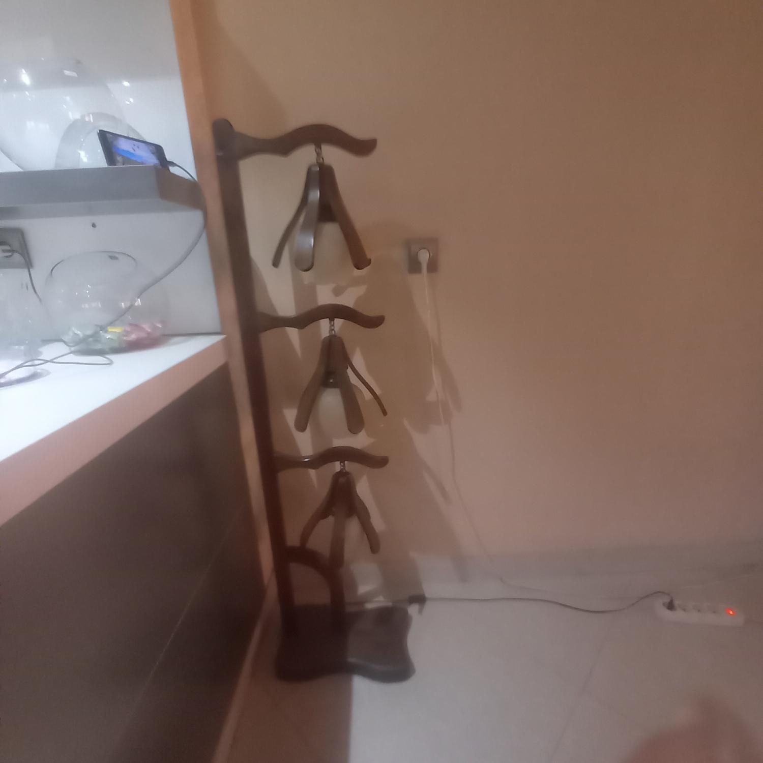لوستر و آباژور چوبی طرح گل|لوستر و چراغ آویز|کرمان, |دیوار