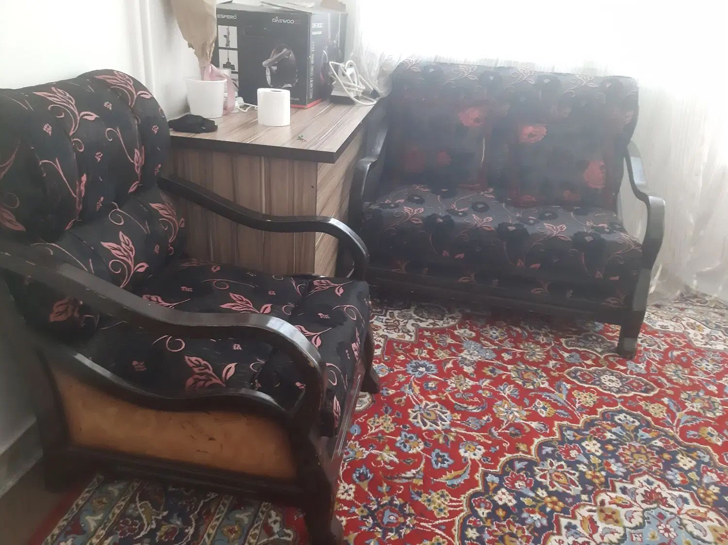 دو عدد مبل در حد نو.|مبلمان خانگی و میز عسلی|تهران, دژکام|دیوار