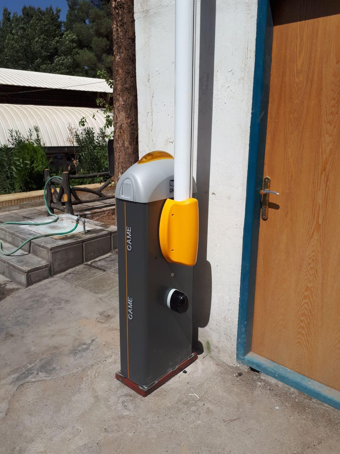 نصب وفروش انواع راهبند اتوماتیک اماکن|خدمات پیشه و مهارت|یزد, |دیوار