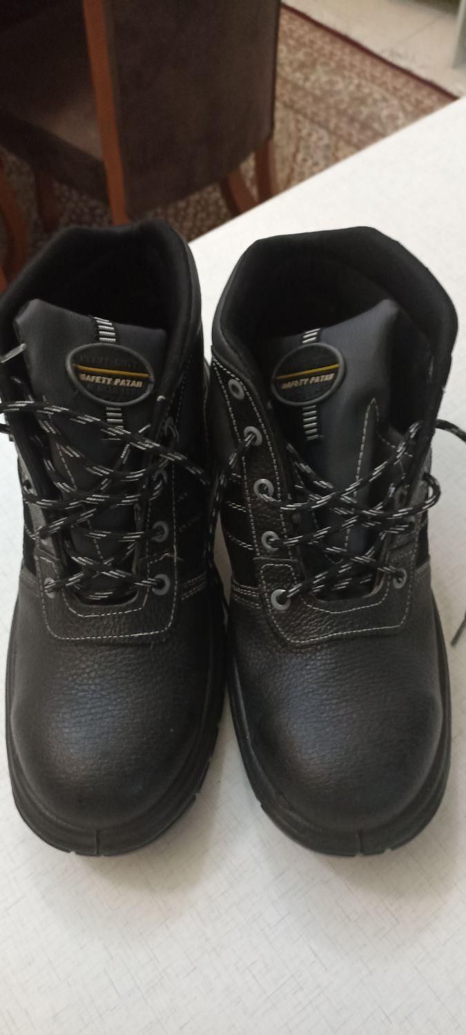 کفش ایمنی مهندسی سایز ۴۴|کیف، کفش، کمربند|سنندج, |دیوار