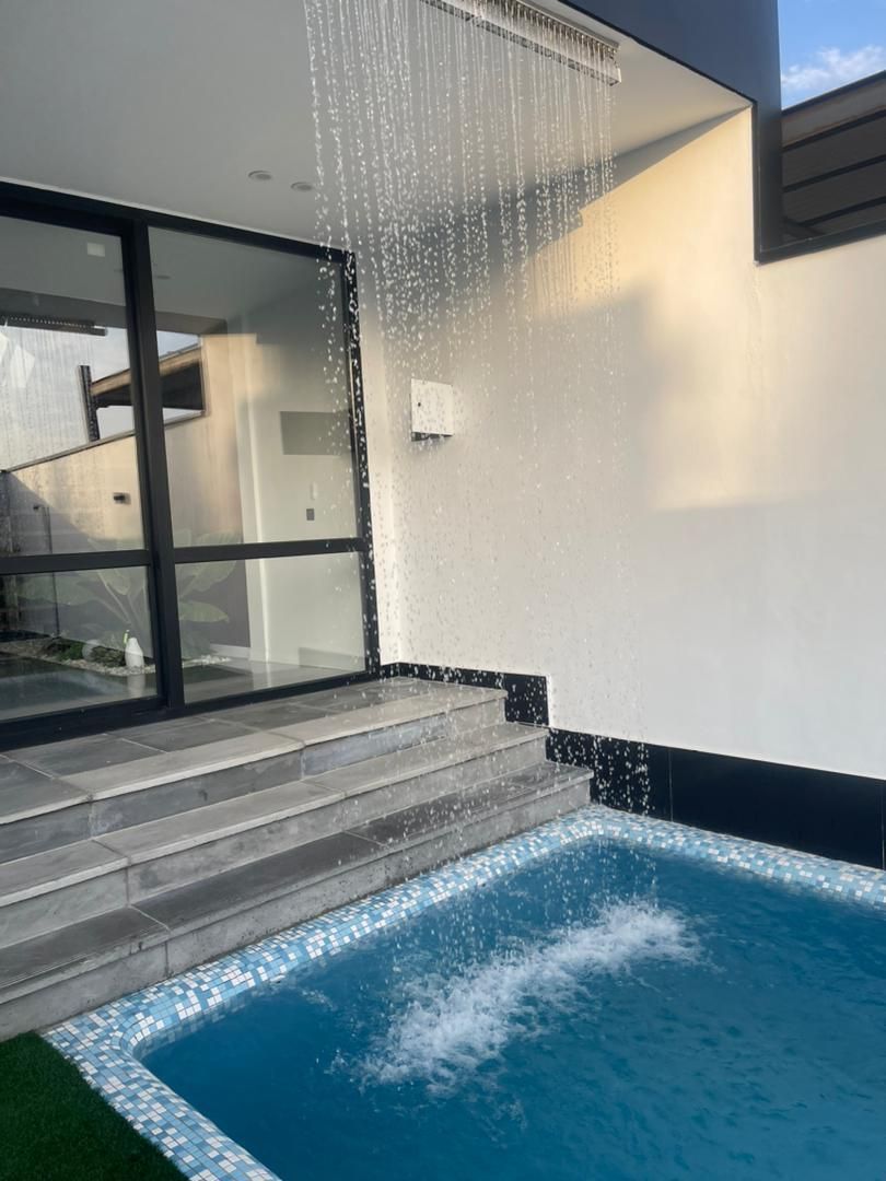 *ویلا مدرن دوبلکس داخل بافت ارزنده در مهراباد*|فروش خانه و ویلا|رودهن, |دیوار