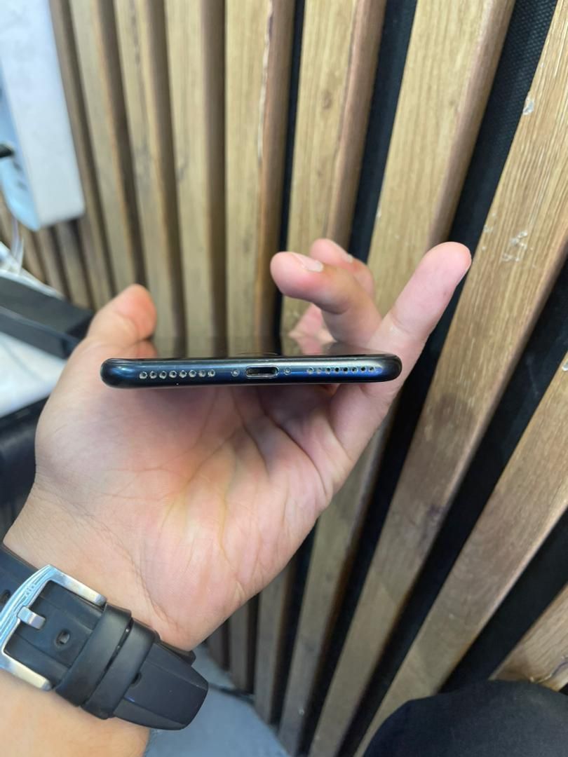 اپل iPhone 7 Plus با حافظهٔ ۳۲ گیگابایت|موبایل|تهران, جمهوری|دیوار