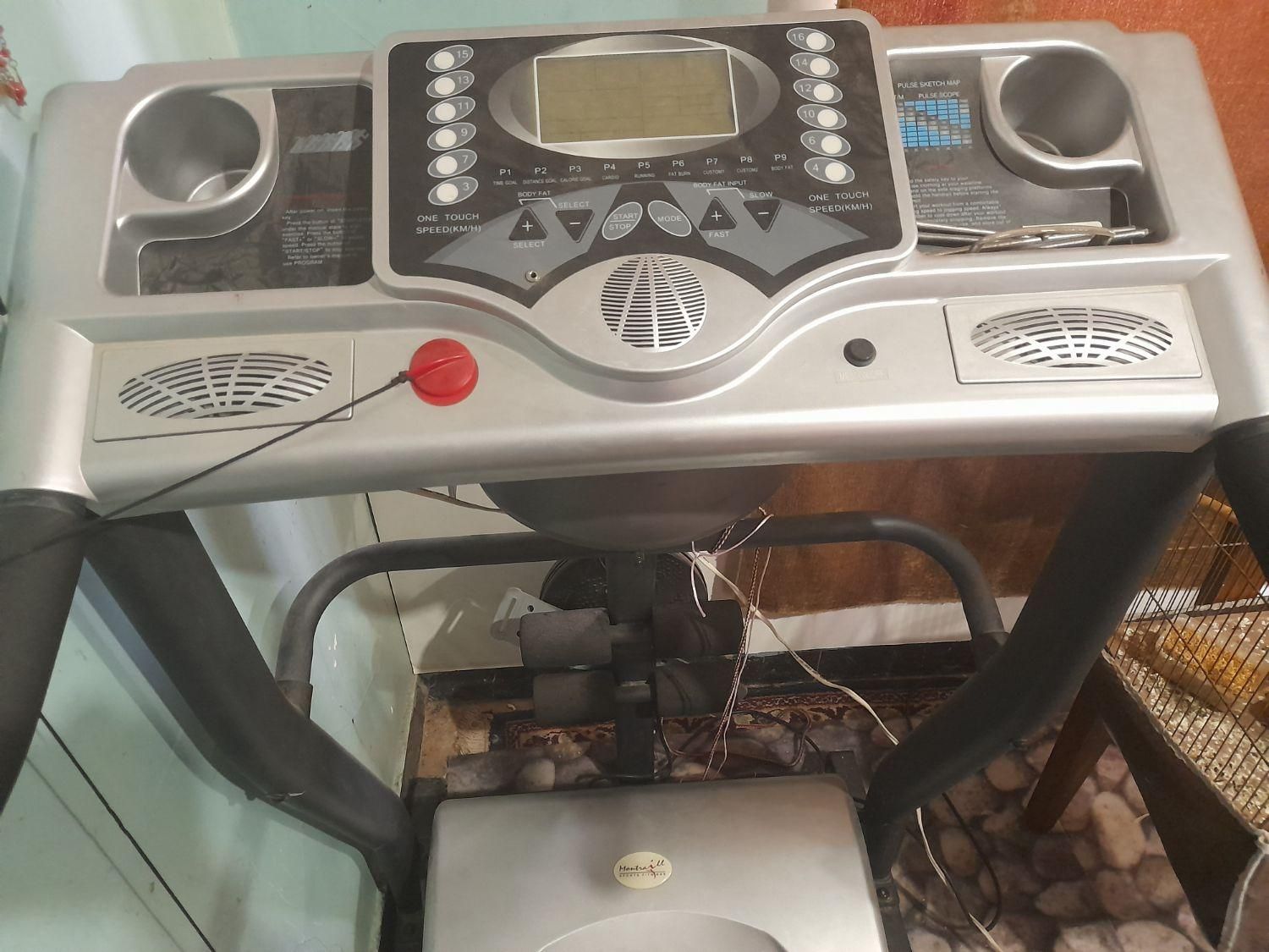 فروش یک دستگاه  تردمیل کم‌کار|تجهیزات ورزشی|کرمان, |دیوار