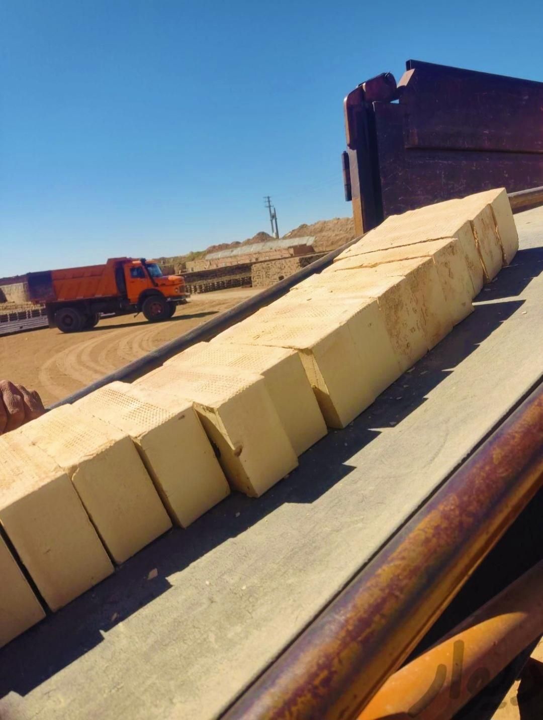 اجرسفال/اجرسفال زرد/آجر ۷ سانت|عمده‌فروشی|زرند, |دیوار