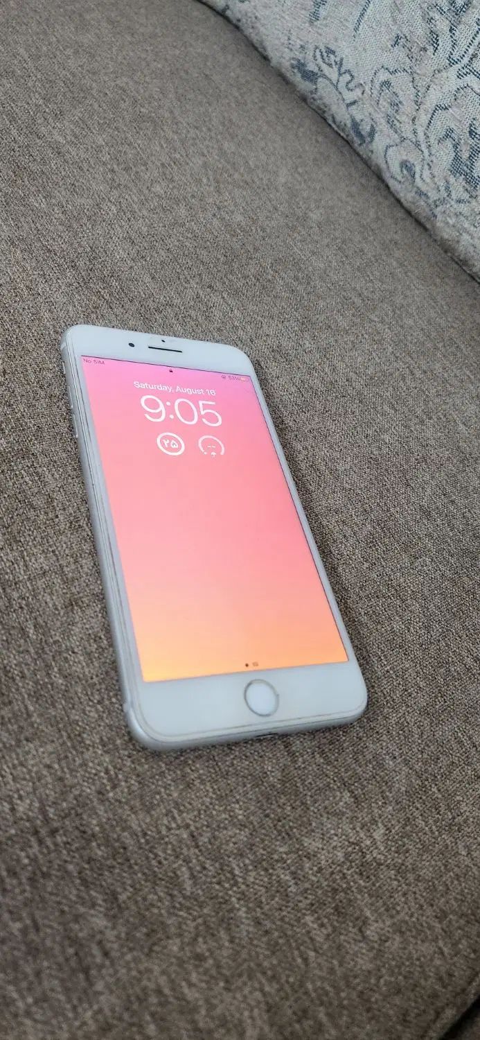 اپل iPhone 8 Plus با حافظهٔ ۶۴ گیگابایت|موبایل|کرج, عظیمیه|دیوار
