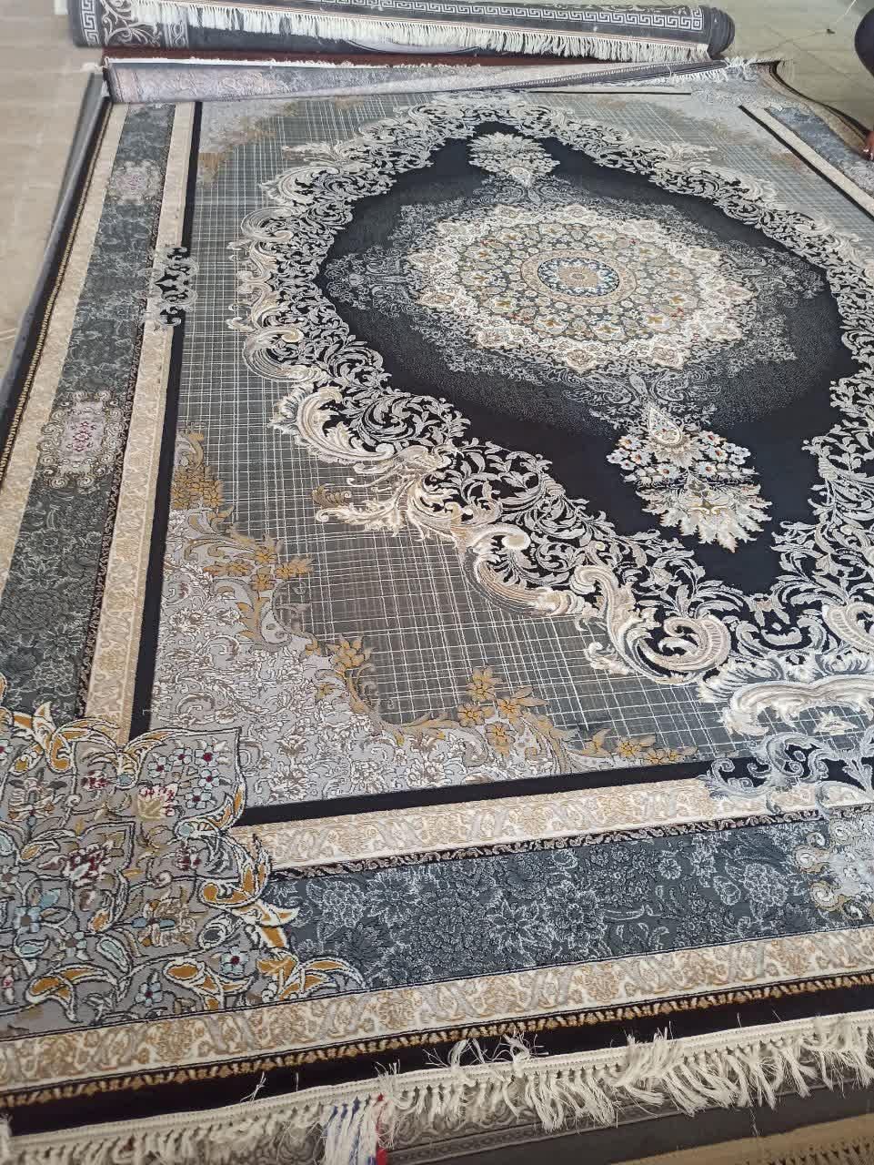 فرش ماشینی|فرش|کاشان, گریه|دیوار