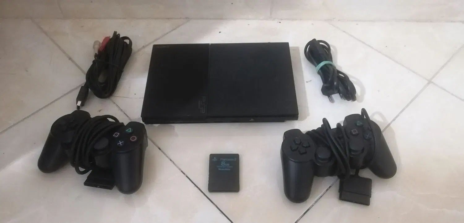 ps2 پلی استیشن 2 به همراه 2 دسته و یک مموری کارت|کنسول، بازی ویدئویی و آنلاین|تهران, اکباتان|دیوار