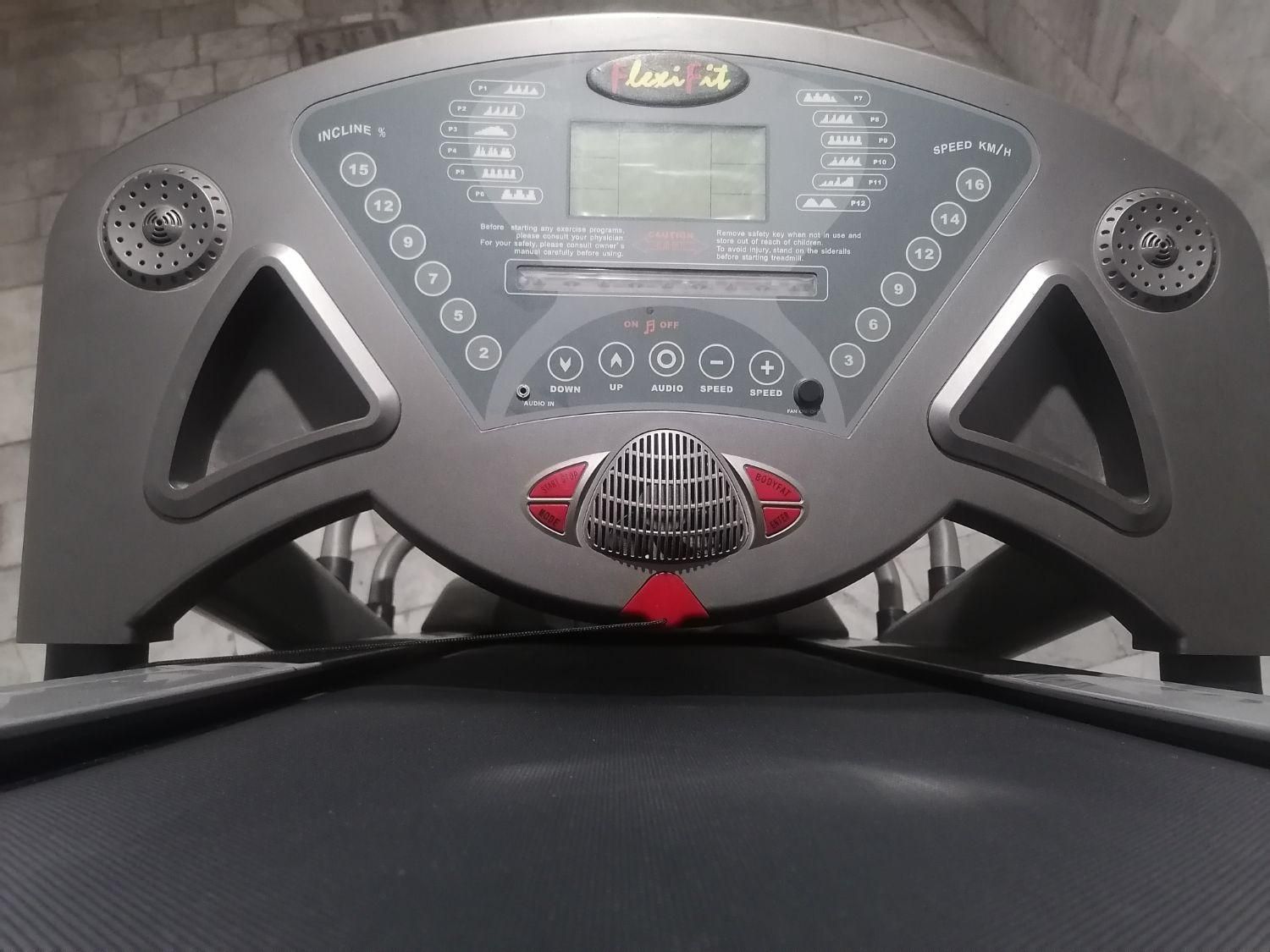 تردمیل فلیکس فیت در حدنو|تجهیزات ورزشی|بیرجند, |دیوار