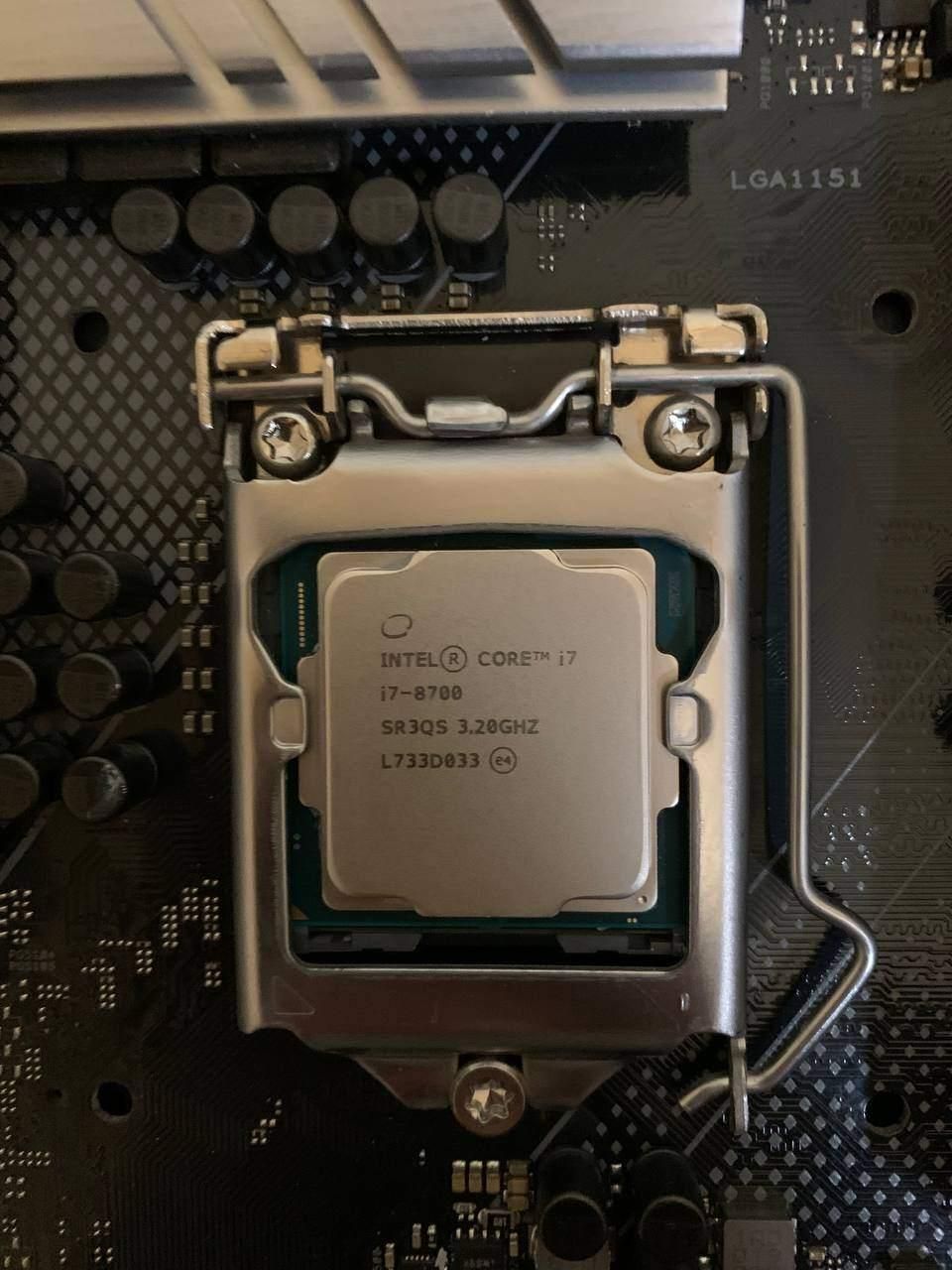 سی پی یو CPU Core i7-8700 Box|قطعات و لوازم جانبی رایانه|تهران, امام حسین(ع)|دیوار