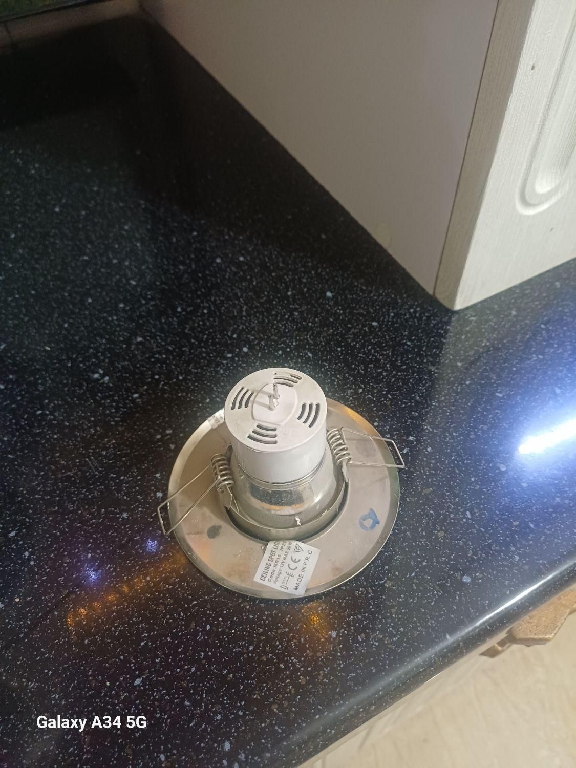 قاب هالوژن|لامپ و چراغ|تهران, خلیج فارس|دیوار