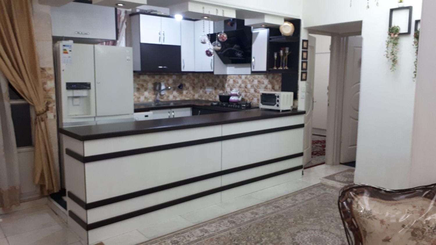 آپارتمان 85 متری دو خواب طبقه چهار عاشری|اجارهٔ آپارتمان|تهران, سجاد|دیوار