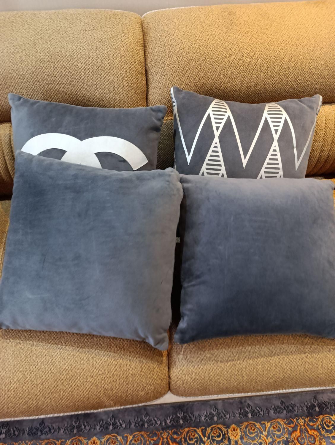 کوسن مبل|مبلمان خانگی و میز عسلی|رشت, جانبازان|دیوار