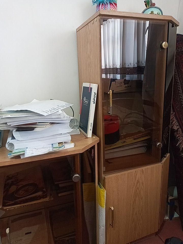 توافقی مفتِ مفت، میز تلویزیون و کمد نوجوان|بوفه، ویترین، کنسول|نیشابور, هفده شهریور|دیوار