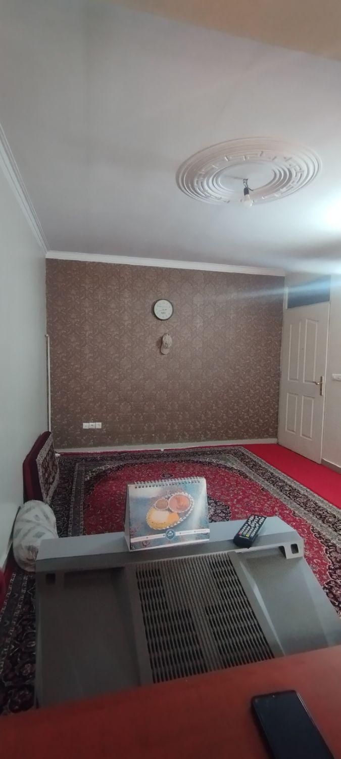 40مترتکخواب،طبقه اول،فایل جنجالی،خ عباس کاشی|فروش آپارتمان|تهران, هاشم‌آباد|دیوار
