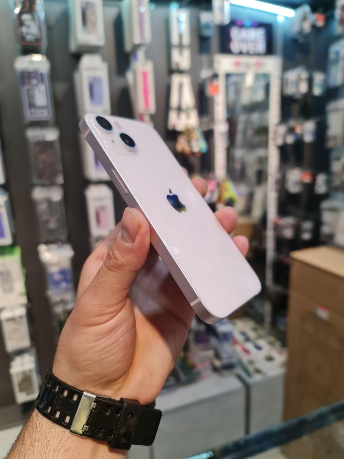 اپل iPhone 13 با حافظهٔ ۱۲۸ گیگابایت|موبایل|قزوین, |دیوار