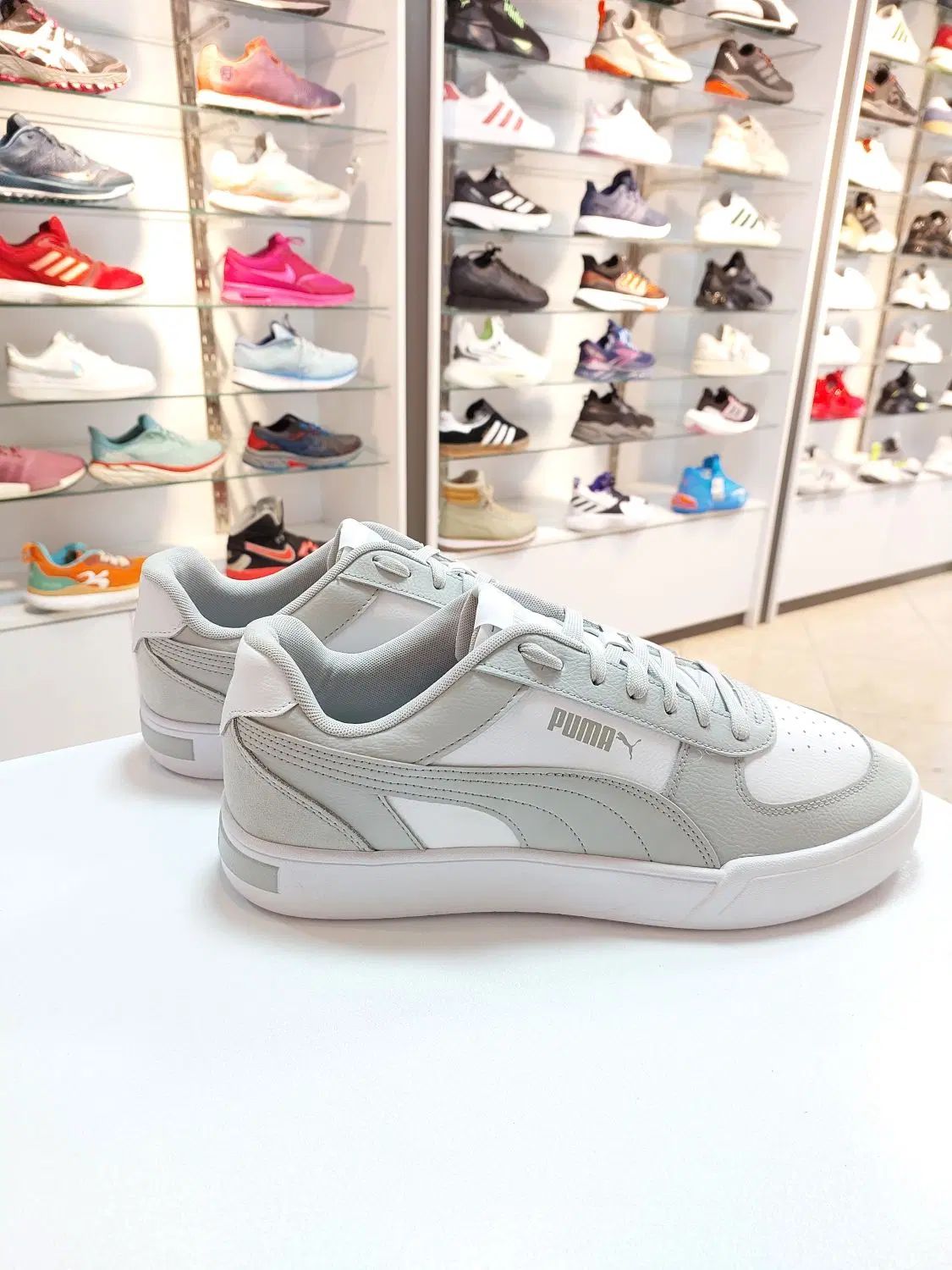 کتونی پوما اورجینال سایز ۴۵ puma CAVEN|کیف، کفش، کمربند|کرج, مهرویلا شمالی|دیوار