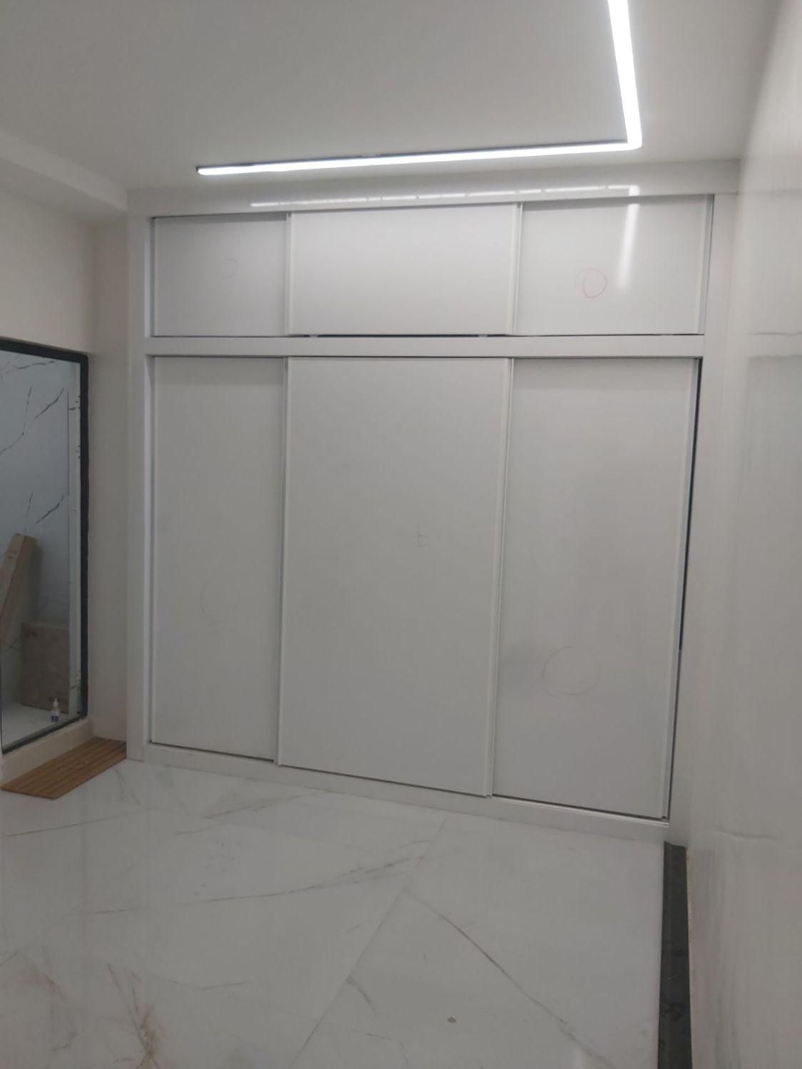 نصاب کابینت کمد دیواری انواع خورده کاری|خدمات پیشه و مهارت|کرج, کمال‌شهر|دیوار