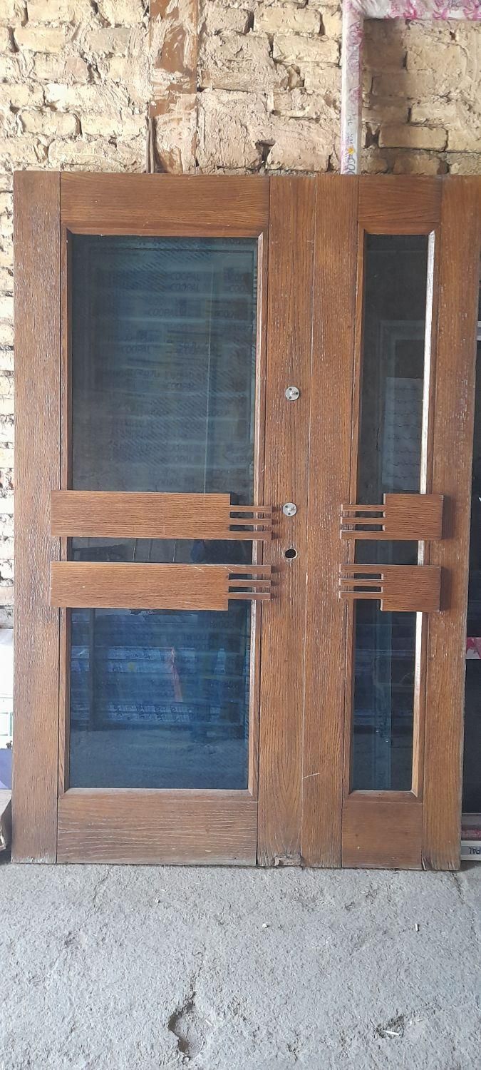 درب چوبی لابی|مصالح و تجهیزات ساختمان|اصفهان, ارداجی|دیوار