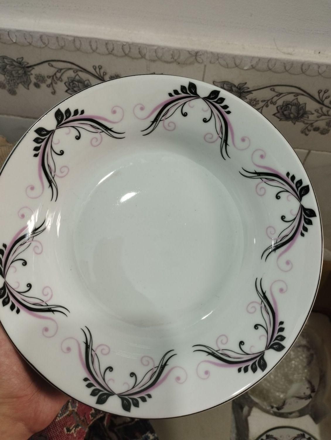 سرویس چینی 6 نفره|ظروف سرو و پذیرایی|مشهد, اروند|دیوار