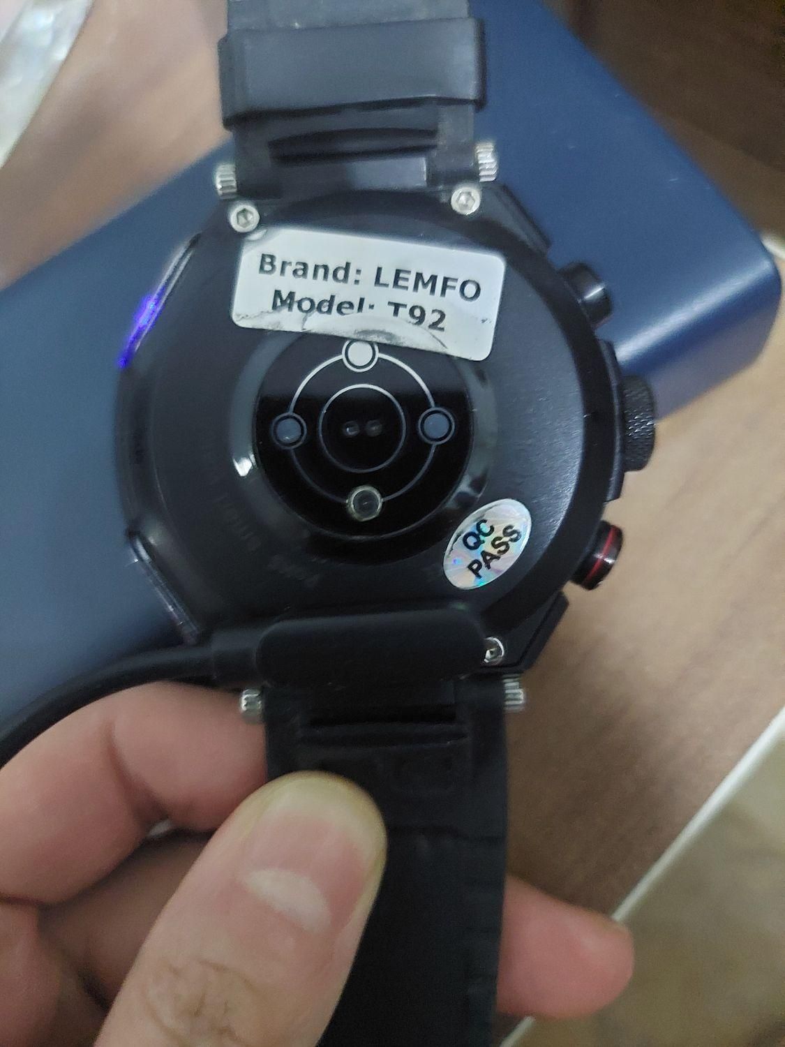 lemfo t92|ساعت|تهران, آهنگ|دیوار
