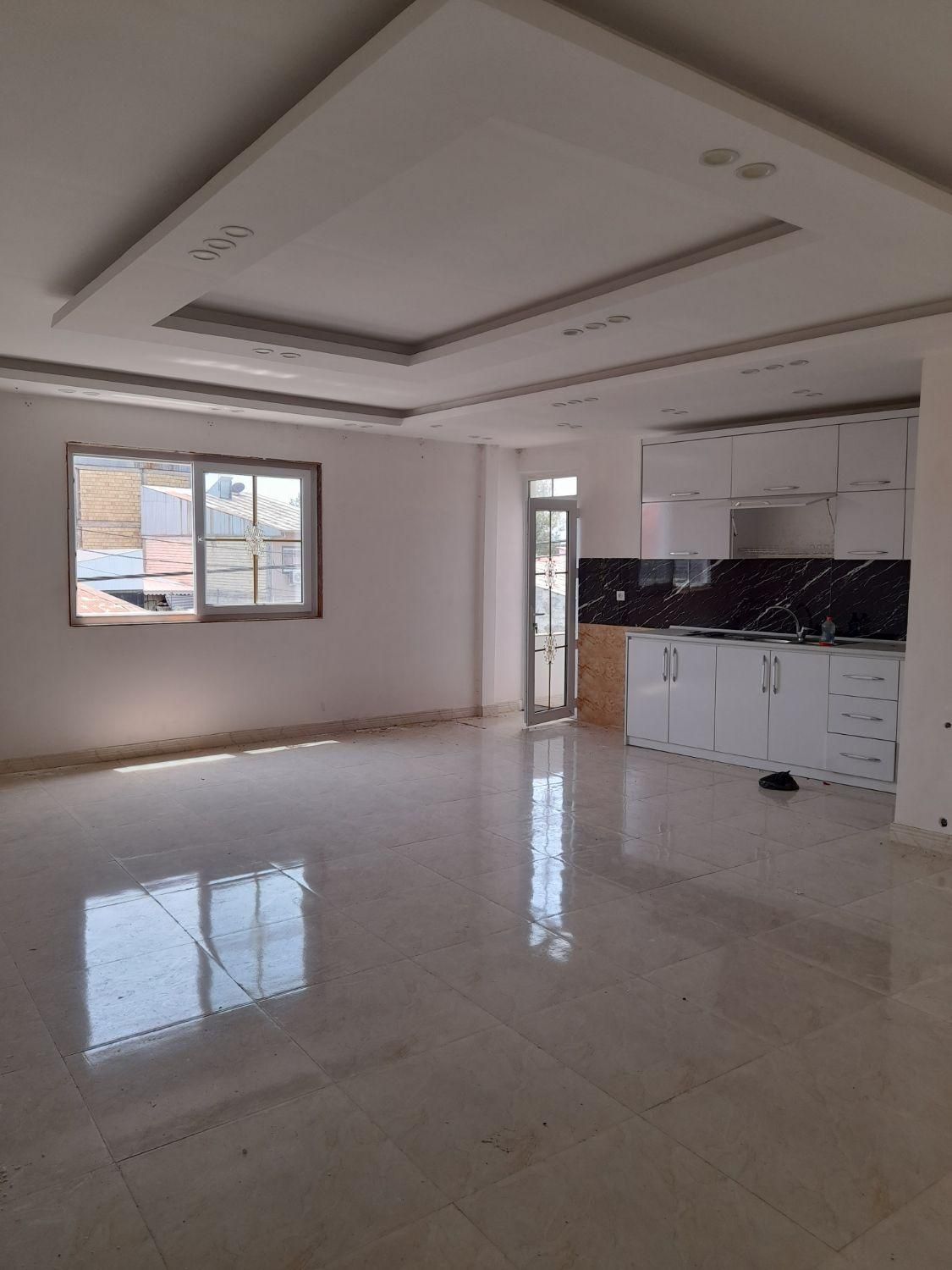 فروش واحد ۱۱۷متری پارکینگ اختصاصی خوش قیمت|فروش آپارتمان|رشت, حومه رشت|دیوار