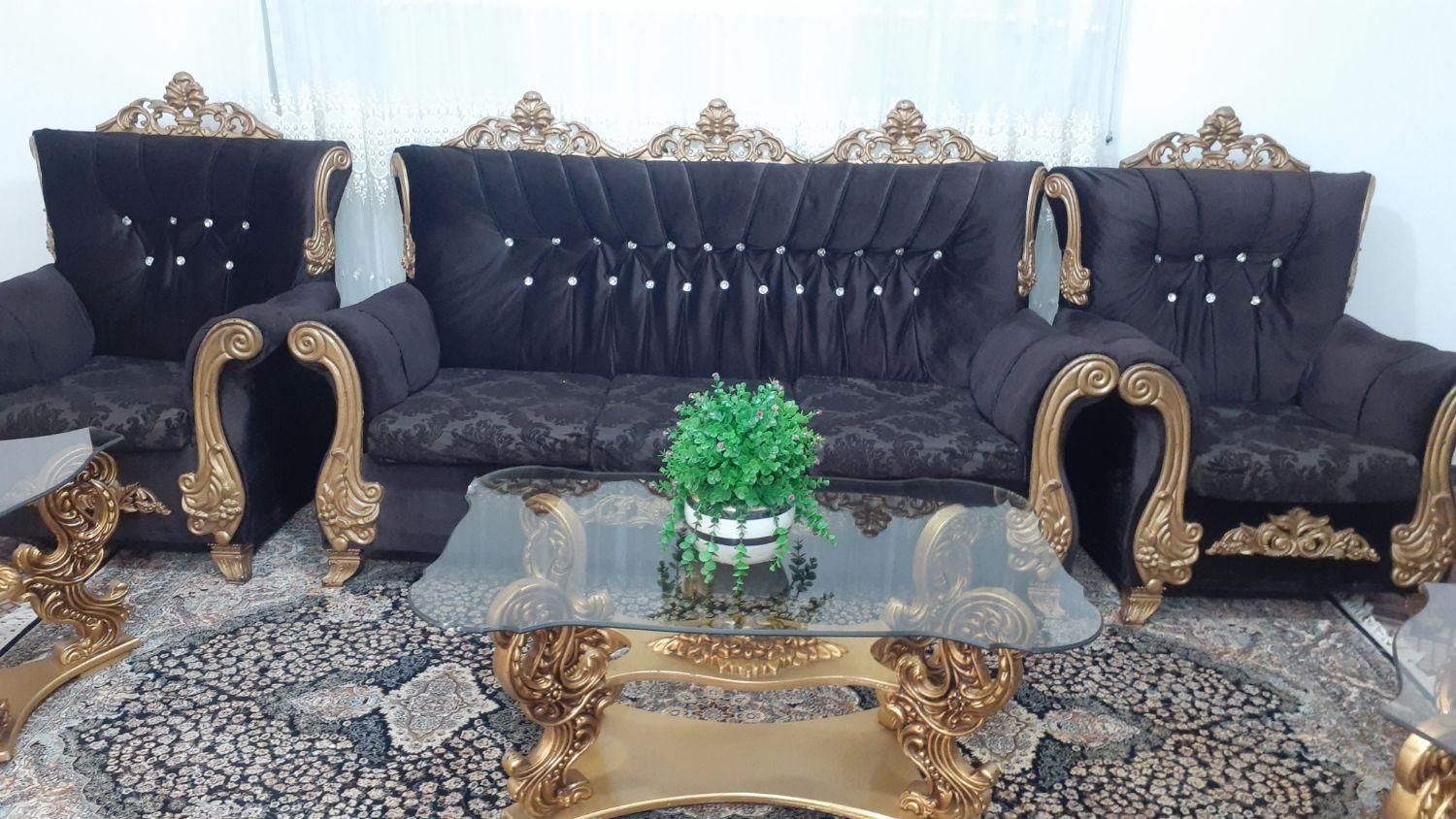 مبل راحتی|مبلمان خانگی و میز عسلی|بهار, |دیوار