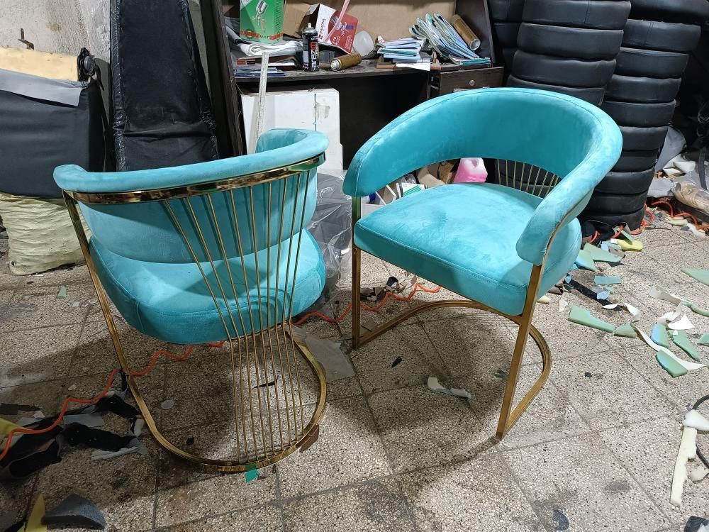 صندلی زنبوری|آرایشگاه و سالن‌های زیبایی|رشت, امین الضرب|دیوار