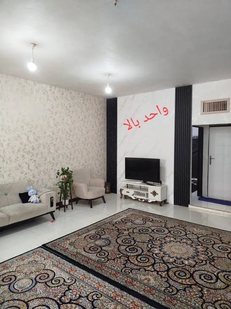 فروش ویلای۲طبقه ۱۸۰ متر بنا حیاط ماشین رو مهرشهر|فروش خانه و ویلا|کرج, حسین‌آباد|دیوار