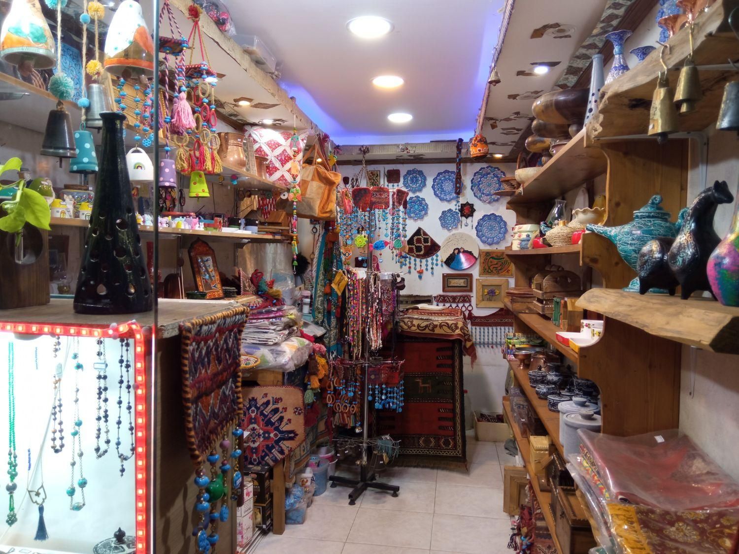 اجاره مغازه سمت زوج هراز|اجارهٔ مغازه و غرفه|آمل, |دیوار