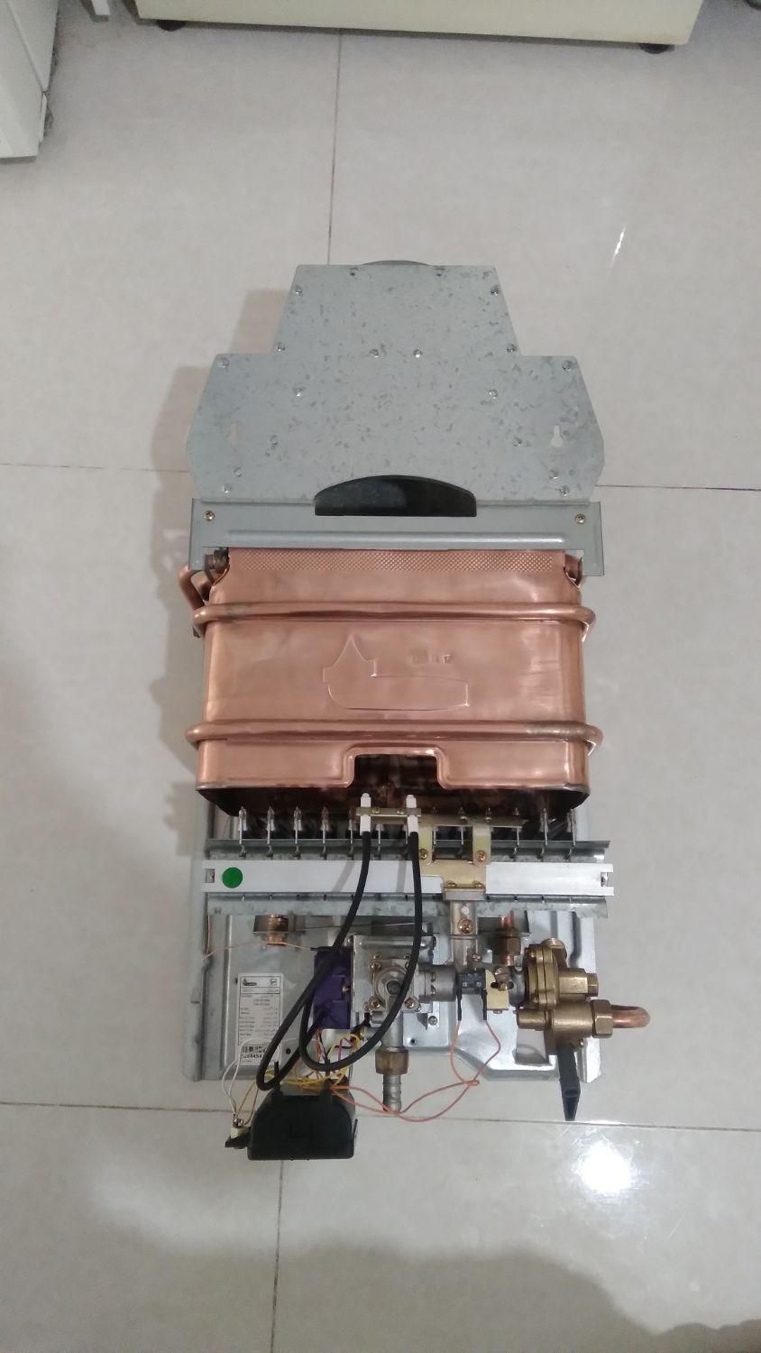 ابگرمکن دیواری بوتان|آبگرمکن، پکیج، شوفاژ|صدرا-فارس, فاز ۱|دیوار