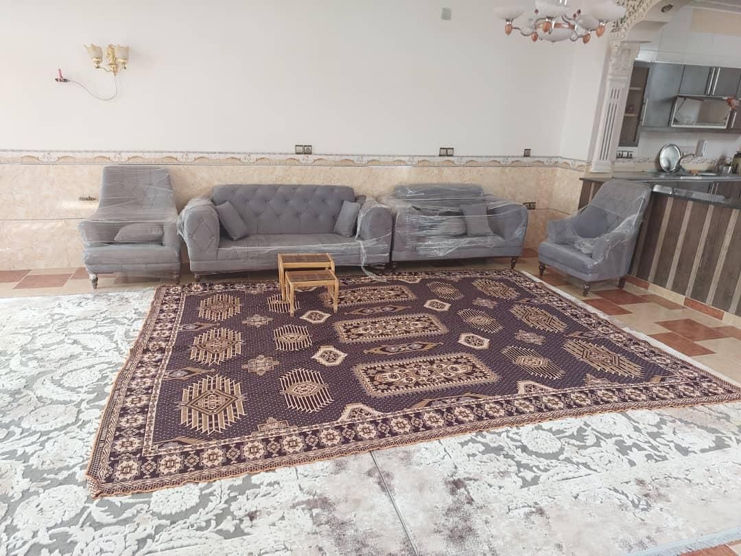 مبله تمیز و مرتب|اجارهٔ کوتاهمدت آپارتمان و سوئیت|شیراز, کوشک میدان|دیوار