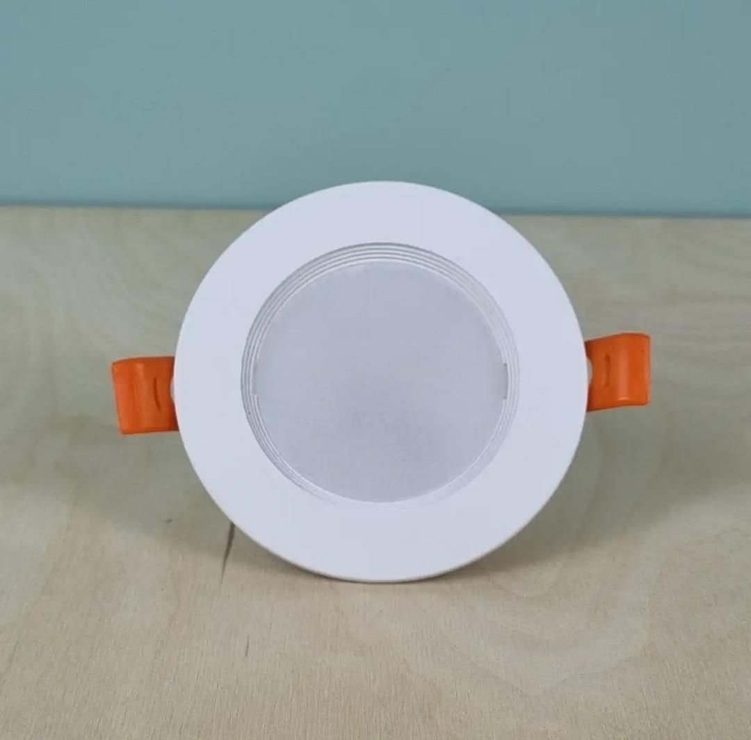 لامپ هالوژن بارانو با ۱۲ ماه گارانتی تعویض|لامپ و چراغ|قدس, شهر‌قدس|دیوار