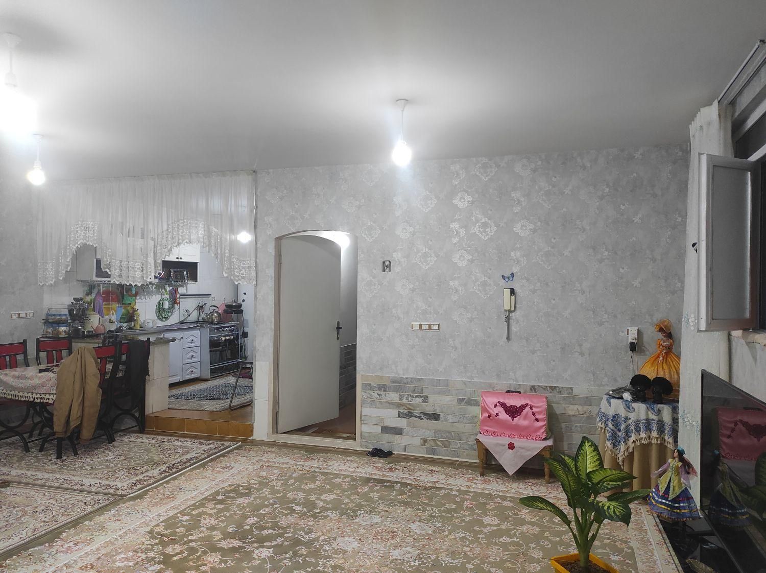 منزل ویلایی بلوار ولیعصر|فروش آپارتمان|گلپایگان, |دیوار