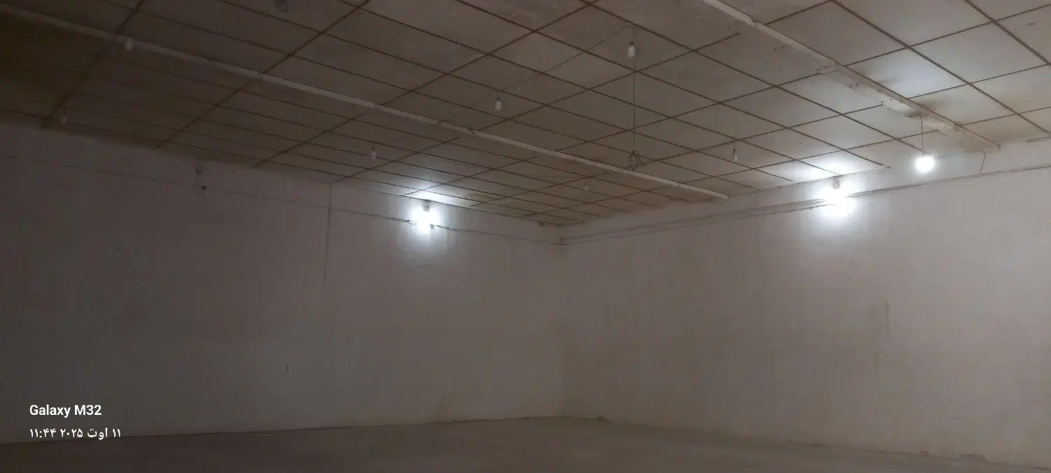 اجاره انبار۲۲۰ و۴۰۰متری در شادآباد|اجارهٔ دفتر صنعتی، کشاورزی، تجاری|تهران, شادآباد|دیوار