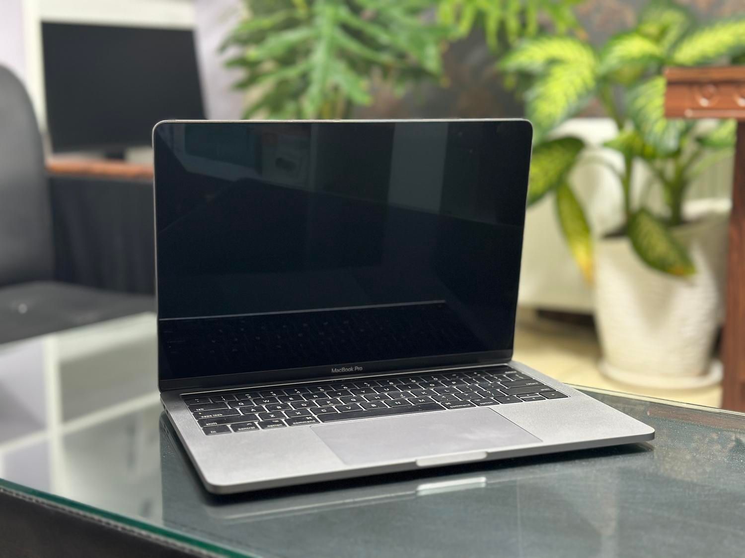 لپتاپ MacBook Pro اپل/2016/Corei7/Ram 16/Touch bar|رایانه همراه|تهران, سلسبیل|دیوار