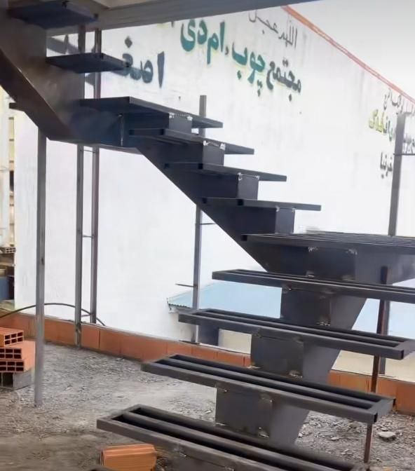 پله گردحفاظ پنجره دوجداره بالابر کرکره نرده اقساطی|مصالح و تجهیزات ساختمان|گرگان, |دیوار