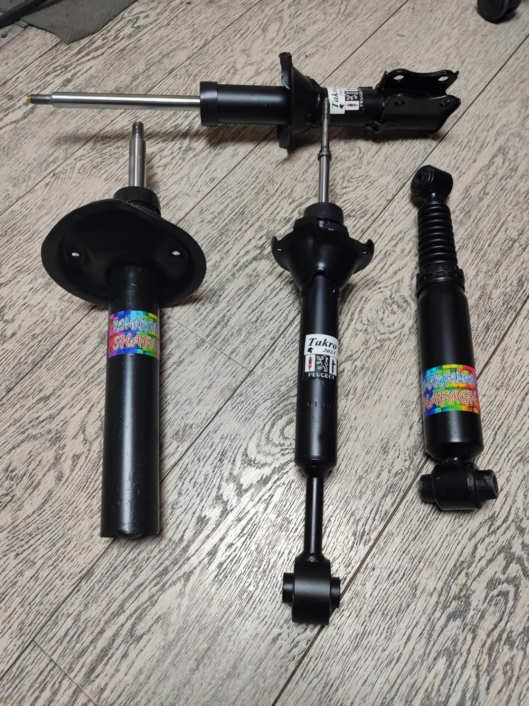 کمک فنر تیبا ۴۰۵ پراید ۲۰۶ پیکان و لوازم جلوبندی|قطعات یدکی و لوازم جانبی|تهران, خلیج فارس|دیوار