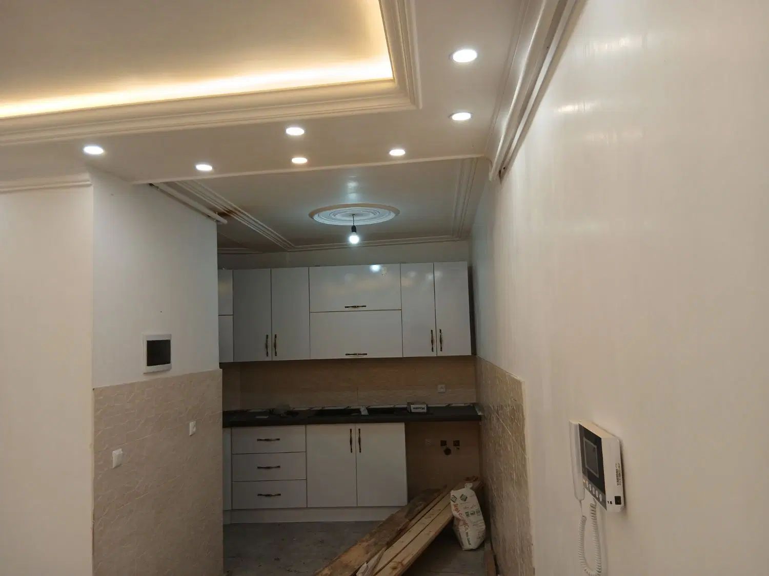 فروش آپارتمان ۶۵ متری  سند۱ خوابه  در هلال احمر|فروش آپارتمان|رشت, هلال احمر|دیوار
