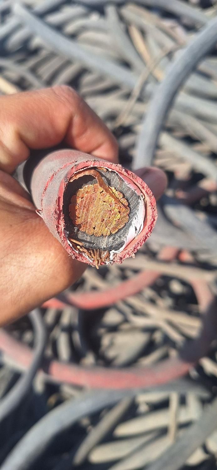 فروش و خرید ضایعات مس و کابل و سیم های ساختمانی|عمدهفروشی|اصفهان, شهرک کاوه|دیوار