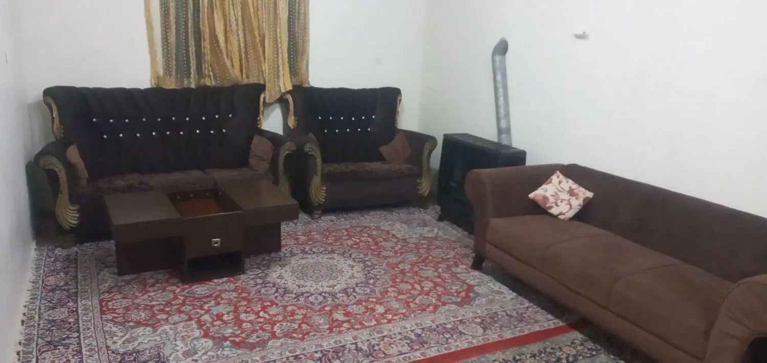 اجاره سویت با پارکینگ نزدیک منطقه آزاد انزلی|اجارهٔ کوتاه‌مدت آپارتمان و سوئیت|بندر انزلی, لیچارگی حسن رود|دیوار