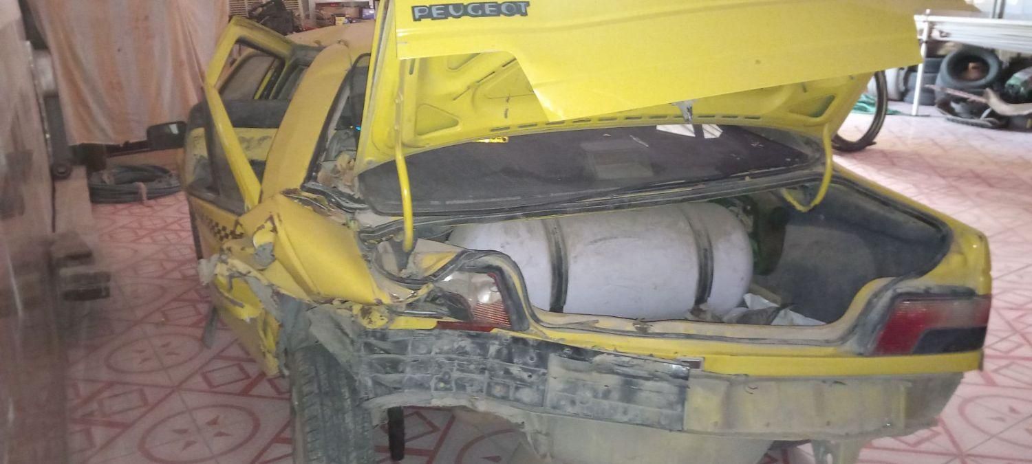 پژو 405 GLX - دوگانه سوز CNG، مدل ۱۳۸۸|خودرو سواری و وانت|شهرکرد, |دیوار