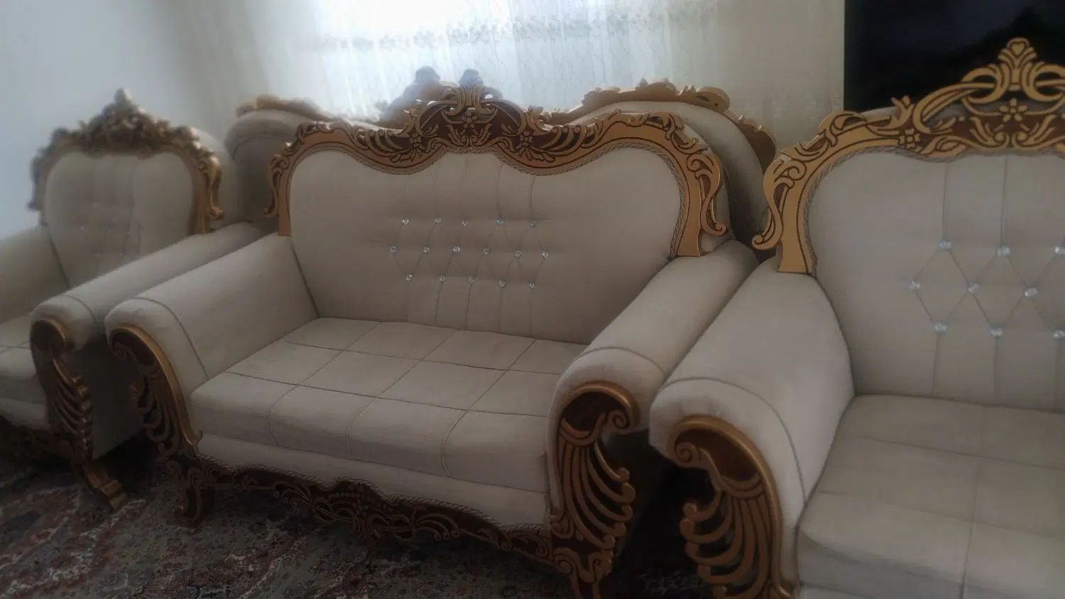 مبل سلطنتی لوکس و استفاده نشده نو نو در حد|مبلمان خانگی و میز عسلی|کامیاران, |دیوار