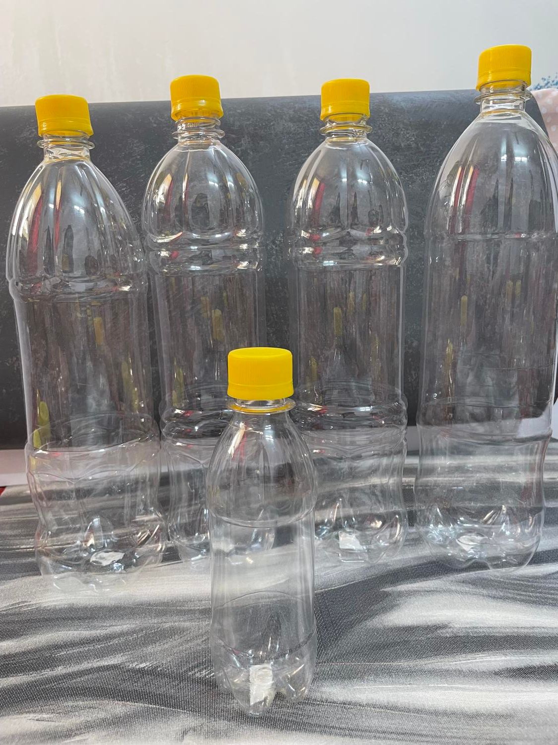 فروش انواع بطری نو|ظروف نگهدارنده، پلاستیکی، یک‌بارمصرف|رشت, نیروی دریایی|دیوار