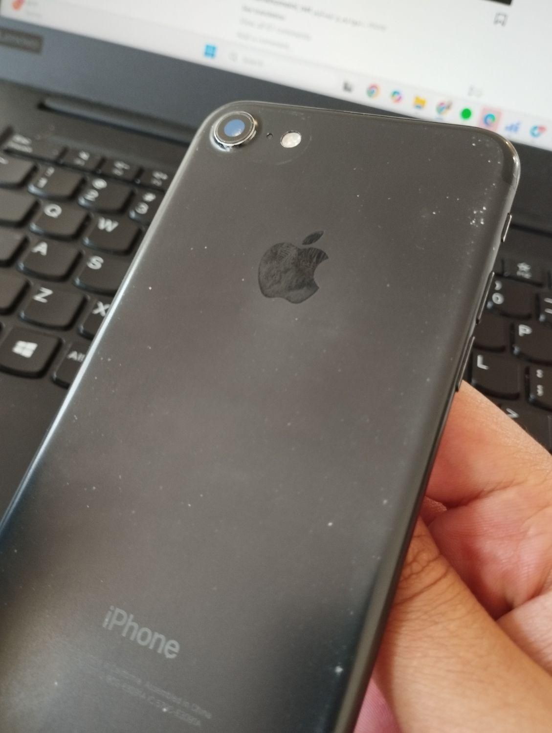اپل iPhone 7 با حافظهٔ ۱۲۸ گیگابایت|موبایل|تهران, بهارستان|دیوار