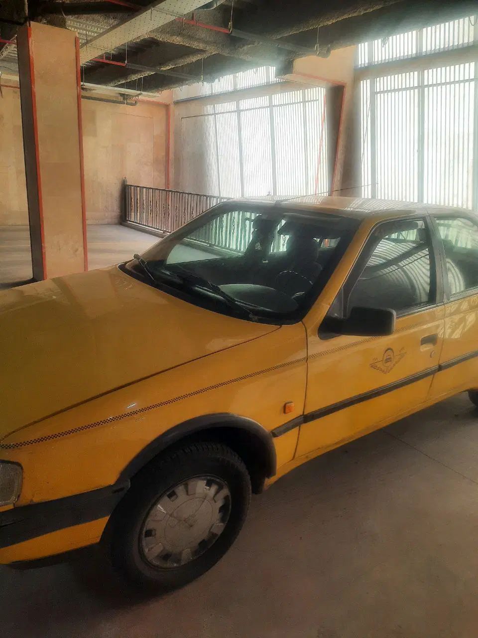 پژو 405 GLX - دوگانه سوز CNG، مدل ۱۳۹۰|خودرو سواری و وانت|تهران, شهرک خرازی|دیوار