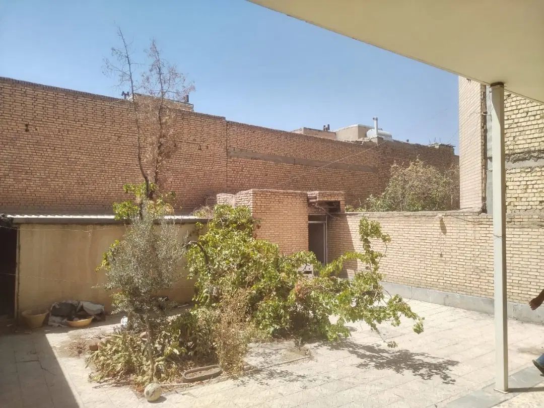 خانه قدیمی بهترین سرمایه گذاری تاپ لوکیشن|فروش خانه و ویلا|نجف‌آباد, نمازی|دیوار