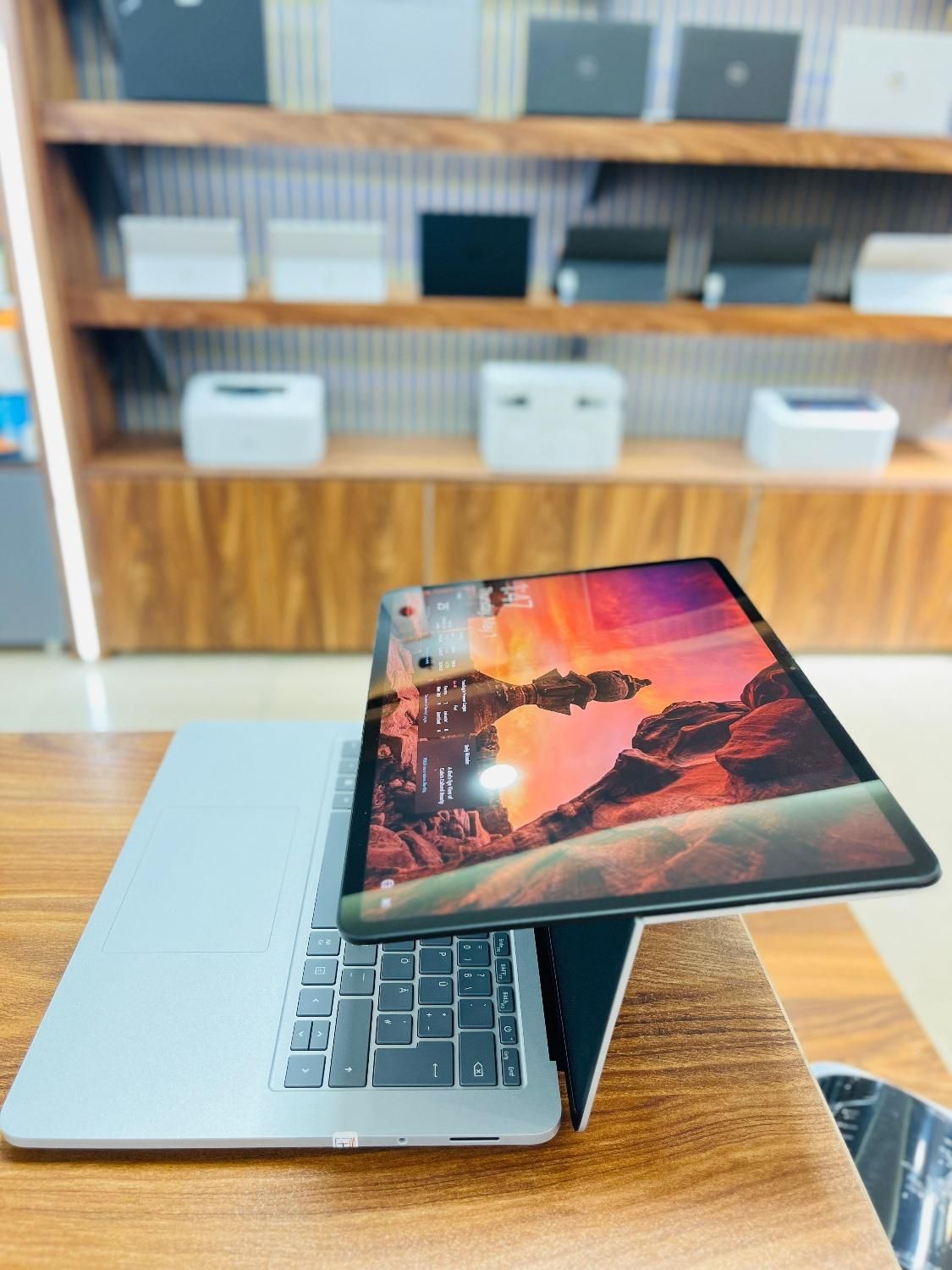 لپتاپ محشر، قدرتمند و 3 حالته جذاب Surface studio|رایانه همراه|ارومیه, |دیوار