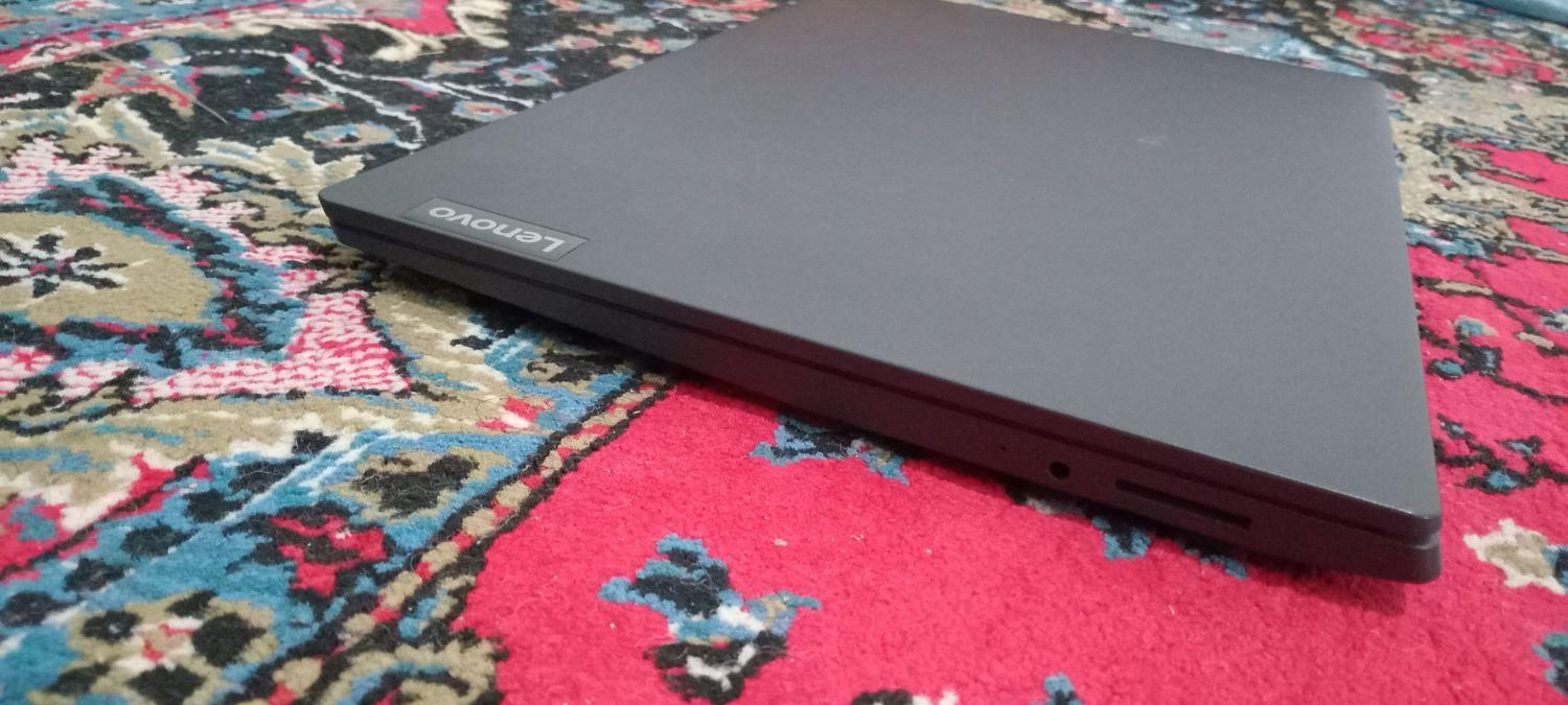 لپ‌تاپ Lenovo تمیز و سالم. SSD 256. 15 اینچ|رایانه همراه|بجنورد, |دیوار