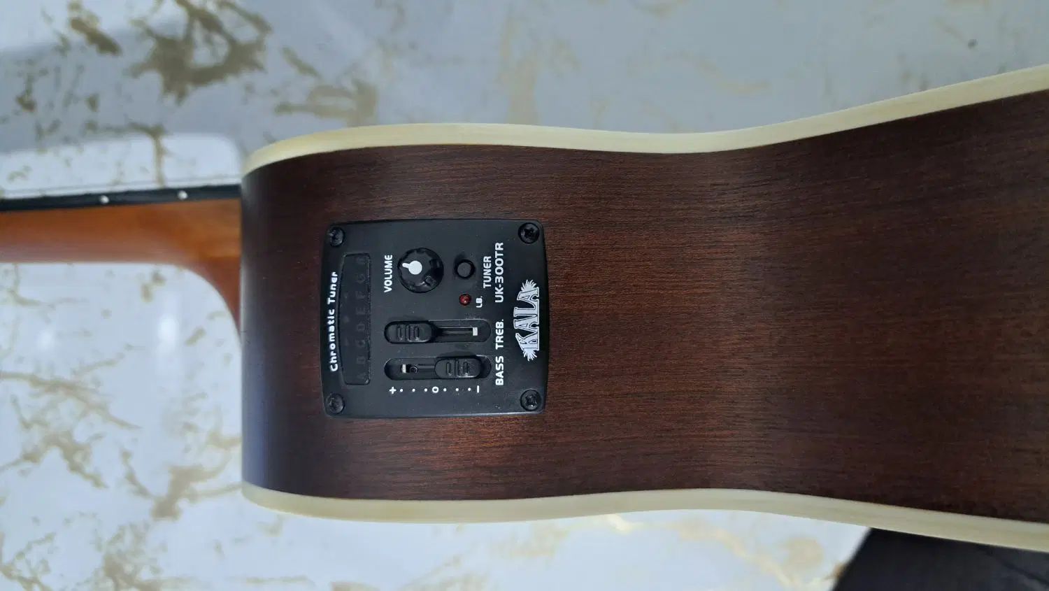 اوکوله‌له / یوکللی / Ukulele|گیتار، بیس، امپلیفایر|کرج, کیانمهر|دیوار