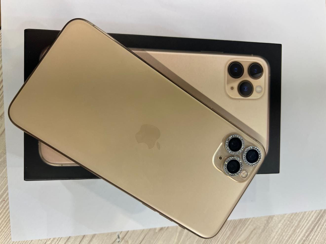 اپل iPhone 11 Pro Max با حافظهٔ ۲۵۶ گیگابایت zaa|موبایل|تهران, پرواز|دیوار